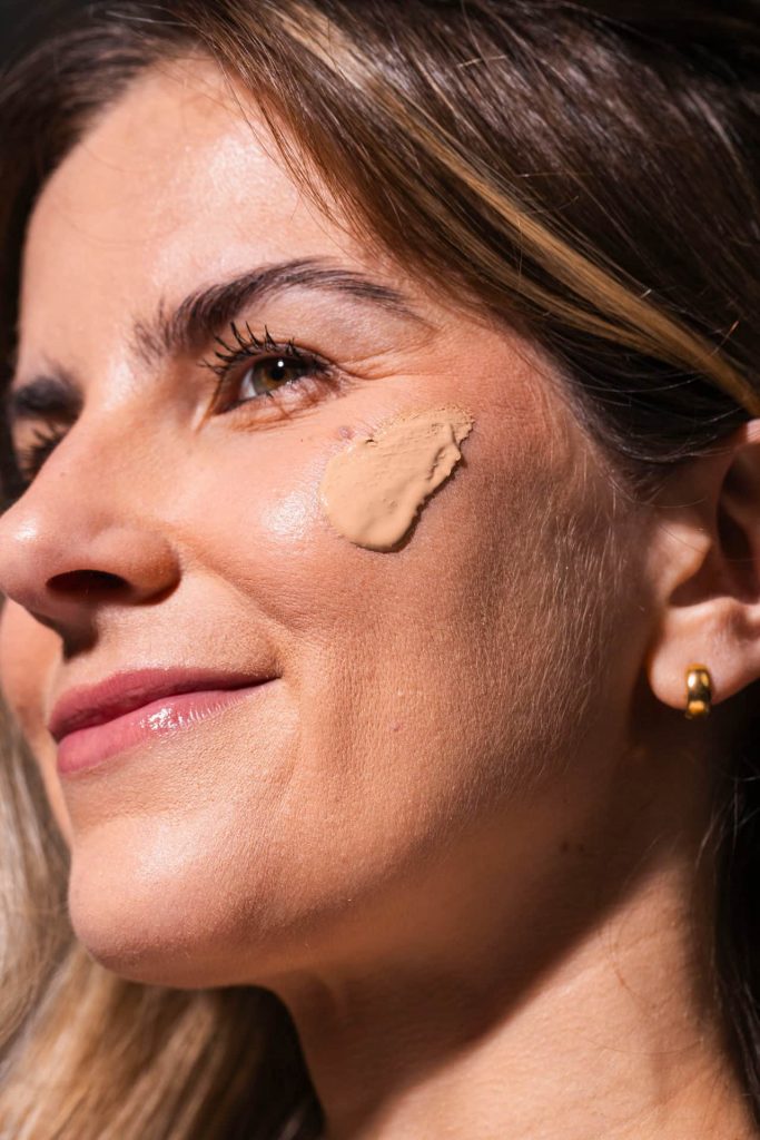 Toanlizante clareador - protetor solar com cor